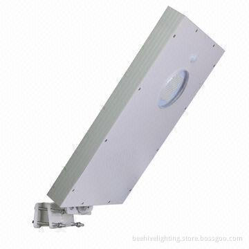 Easy to install all-in-one street light, 12W power, integrated with solar energy